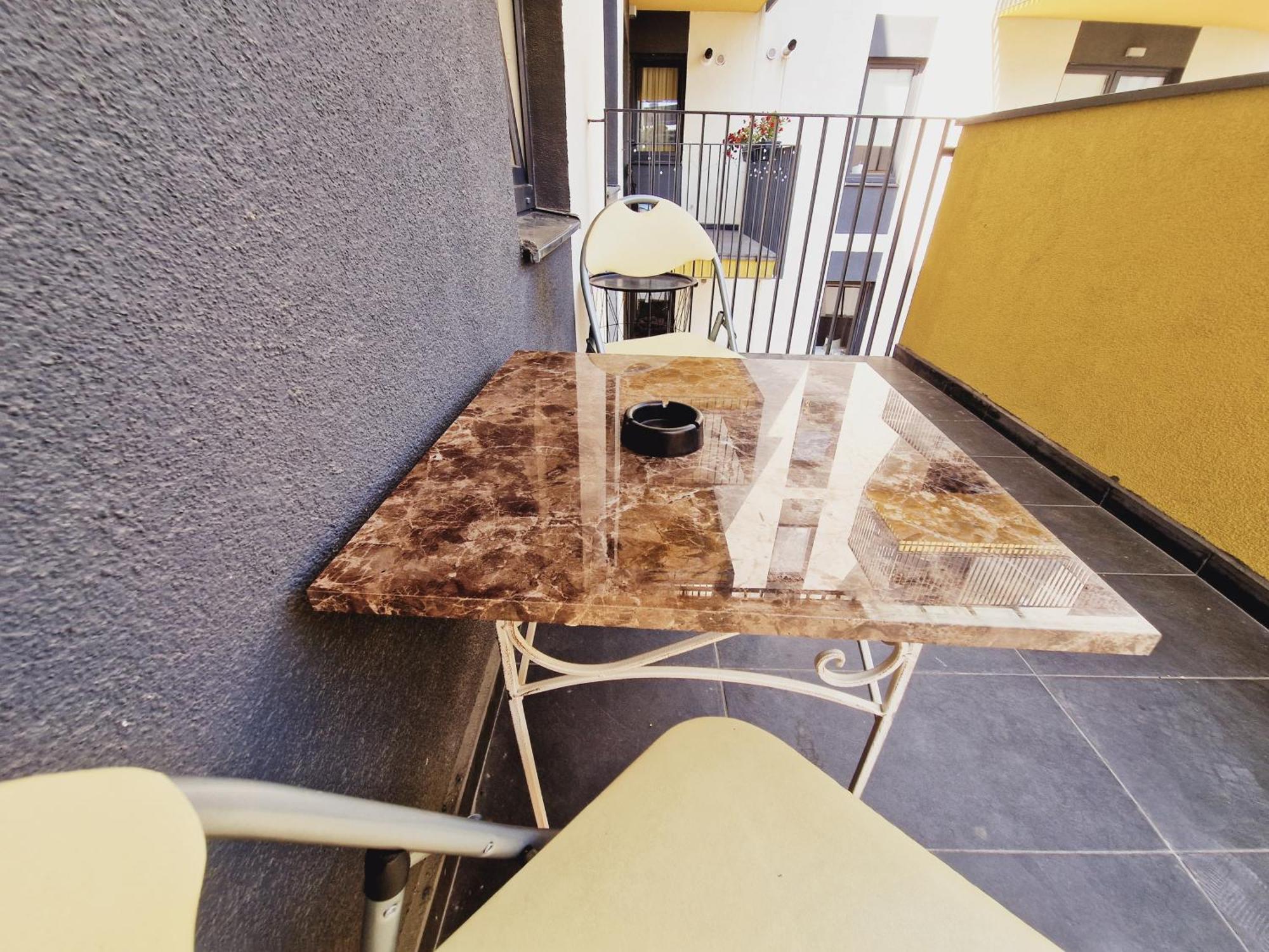 Ultracentral 5* Boutique Hotel Style Apartment. Brand New. 2 Rooms. Spacious. Free Parking Cluj-Napoca Exterior foto